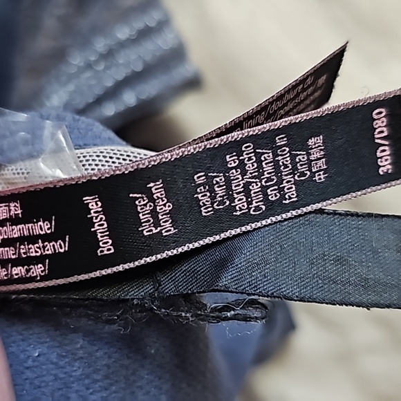 Victoria's Secret 36D Bombshell Plunge Push Up bra blue silver lace - Picture 11 of 11